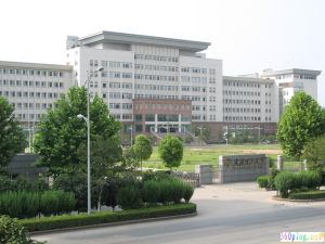 372分能上什么大学,高考372分左右文科理科能上的大学